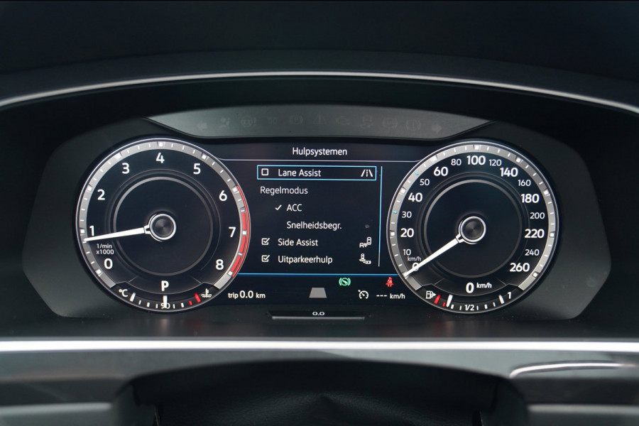 Volkswagen Tiguan 2.0 TSI 4Motion Highline R-Line | 230PK | Panorama | Dynaudio | 360 cam | Head up | Trekhaak | Luxe leder | LED
