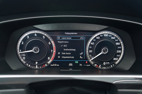 Volkswagen Tiguan 2.0 TSI 4Motion Highline R-Line | 230PK | Panorama | Dynaudio | 360 cam | Head up | Trekhaak | Luxe leder | LED