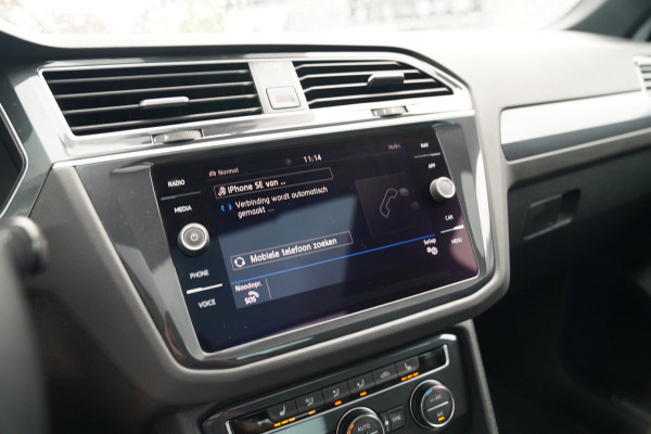 Volkswagen Tiguan 2.0 TSI 4Motion Highline R-Line | 230PK | Panorama | Dynaudio | 360 cam | Head up | Trekhaak | Luxe leder | LED