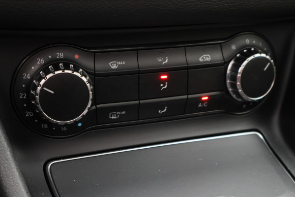 Mercedes-Benz CLA-Klasse Shooting Brake 250 Airco, Pano, Leer, Navi, PDC, Sportstoelen, Trekhaak, 18"
