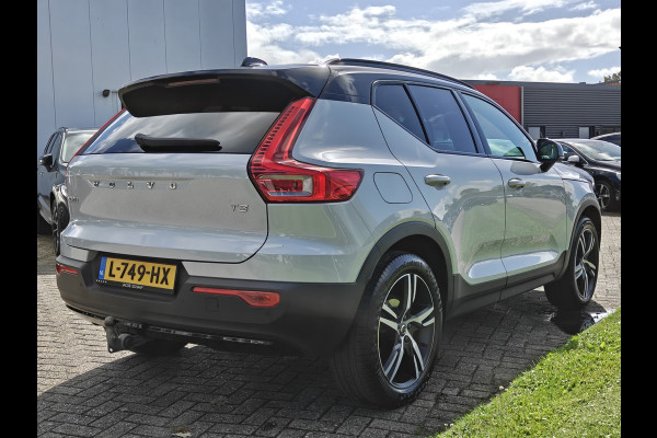 Volvo XC40 T3 163PK R-Design | BLIS | Camera Achter | PDC V+A | Trekhaak | ACC | Carplay |