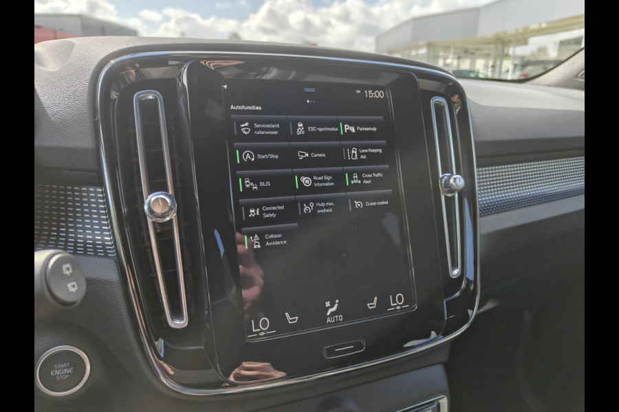 Volvo XC40 T3 163PK R-Design | BLIS | Camera Achter | PDC V+A | Trekhaak | ACC | Carplay |