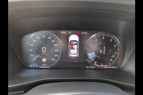 Volvo XC40 T2 130PK Automaat Momentum | Carplay | PDC V+A | Cruise Control | 18'' | DAB |