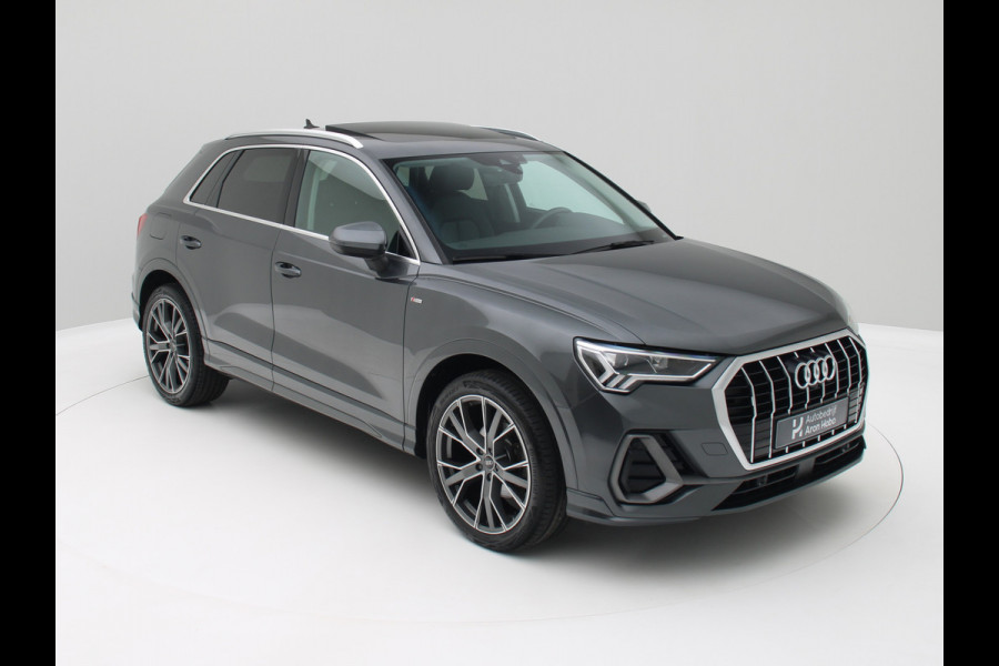 Audi Q3 35 TDI S-Line Pano, Trekhaak, Keyless, ACC