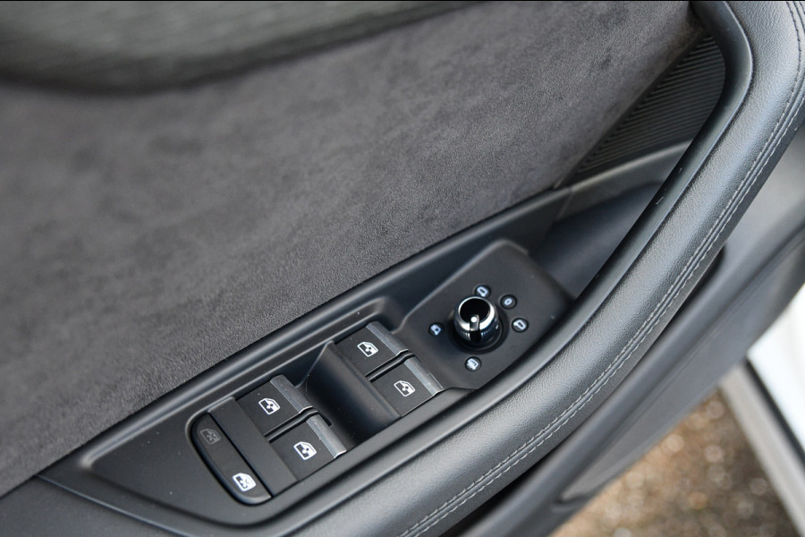 Audi A4 Allroad quattro 45 TFSI, Trekhaak, Pano, Matrix, B&O, Memory, Keyless, Leder, Dodeh, Ambiente!