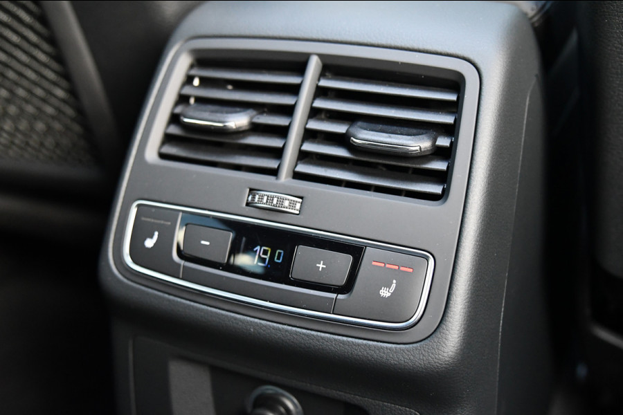 Audi A4 Allroad quattro 45 TFSI, Trekhaak, Pano, Matrix, B&O, Memory, Keyless, Leder, Dodeh, Ambiente!