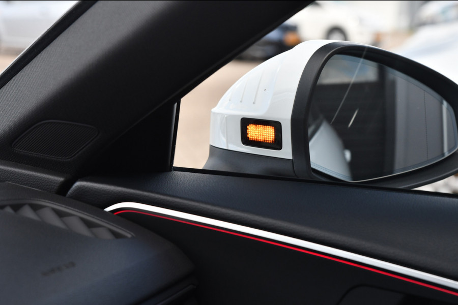Audi A4 Allroad quattro 45 TFSI, Trekhaak, Pano, Matrix, B&O, Memory, Keyless, Leder, Dodeh, Ambiente!