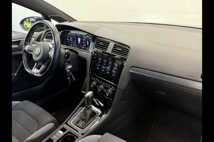 Volkswagen Golf Variant 1.5 TSI Highline Business R NAP ACC/PDC 18'' LM All Season banden Automaat 150PK!