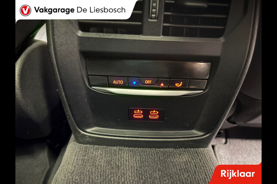 BMW 3 Serie Touring 330e xDrive M-pakket facelift / Panorama-dak / head-up / 360 camera / Harman-Kardon