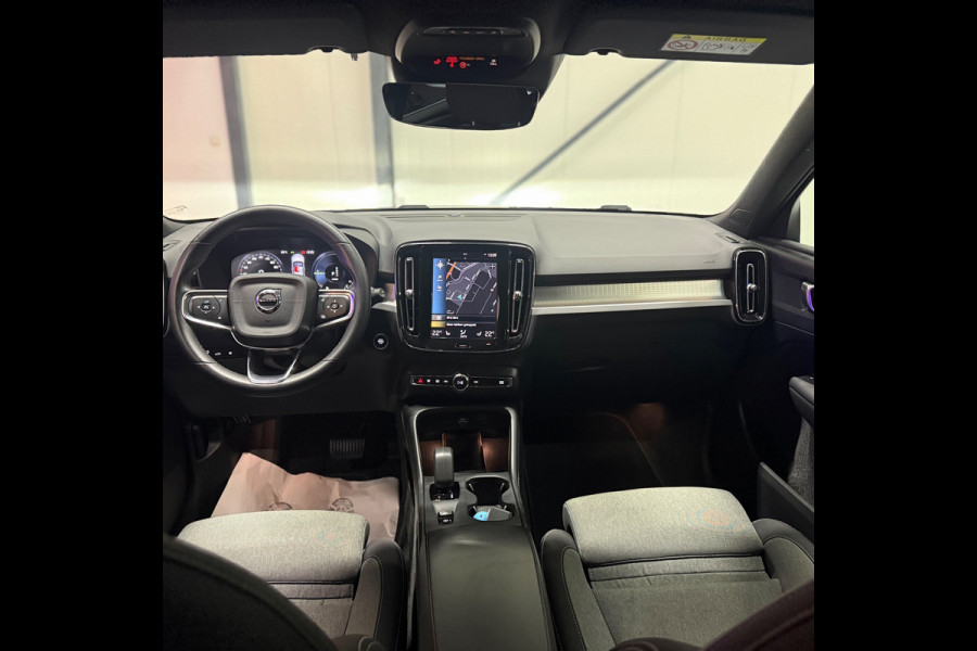 Volvo XC40 Recharge T4 211pk Plug-in Hybride Aut. |Trekhaak | Navi | Camera | Stoelverw. | Stuurverw. | CarPlay