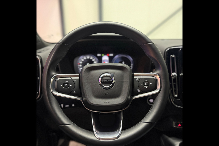 Volvo XC40 Recharge T4 211pk Plug-in Hybride Aut. |Trekhaak | Navi | Camera | Stoelverw. | Stuurverw. | CarPlay