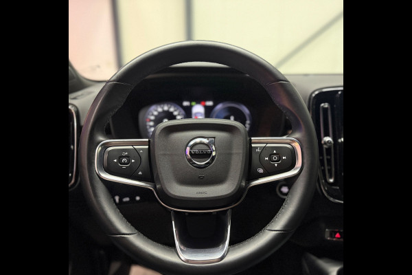 Volvo XC40 Recharge T4 211pk Plug-in Hybride Aut. |Trekhaak | Navi | Camera | Stoelverw. | Stuurverw. | CarPlay