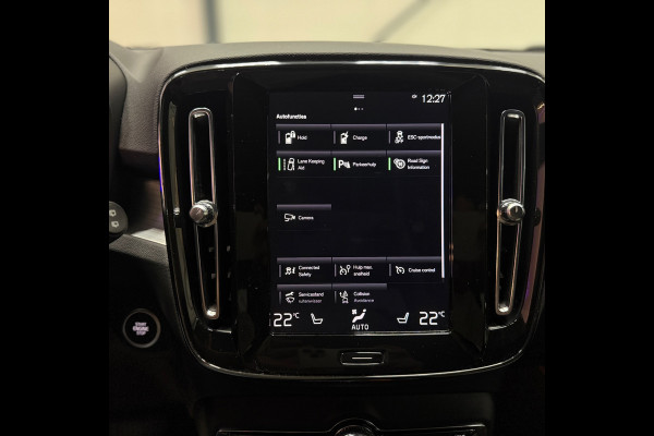 Volvo XC40 Recharge T4 211pk Plug-in Hybride Aut. |Trekhaak | Navi | Camera | Stoelverw. | Stuurverw. | CarPlay