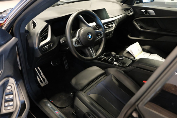 BMW 2 Serie Gran Coupé 218i High Executive *M-Pakket* 91dkm M-Sportinterieur/Navigatie |Recent Beurt Gehad|