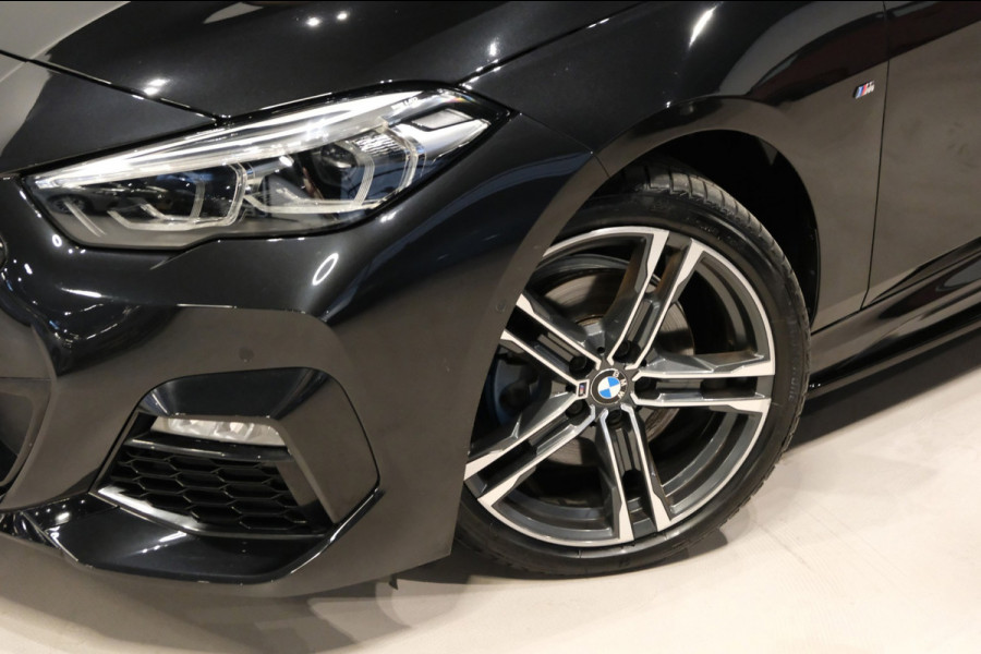 BMW 2 Serie Gran Coupé 218i High Executive *M-Pakket* 91dkm M-Sportinterieur/Navigatie |Recent Beurt Gehad|