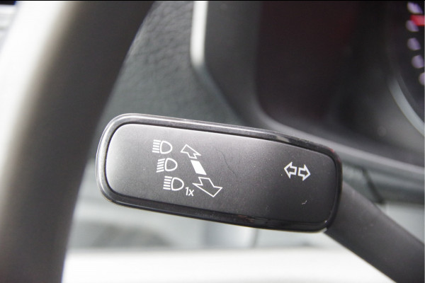 Volkswagen Crafter 2.0 TDI L3H2(L2H1) 177PK AUT. DC-6P, CAMERA, TREKHAAK, CRUISE, CARPLAY, AIRCO, PARKEERSENSOREN, DUBBELE CABINE, DUBBEL CABINE, N