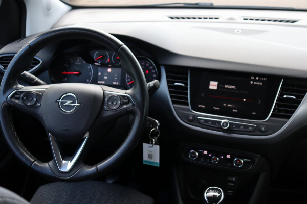 Opel Crossland 1.2 Turbo Business Edition org.NL afn.trekhaak camera carplay navi h.leer pdc