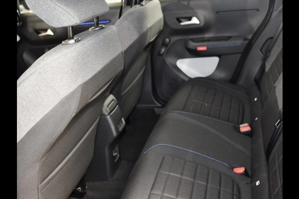 Citroën C3 1.2 Hybrid 110pk Plus .