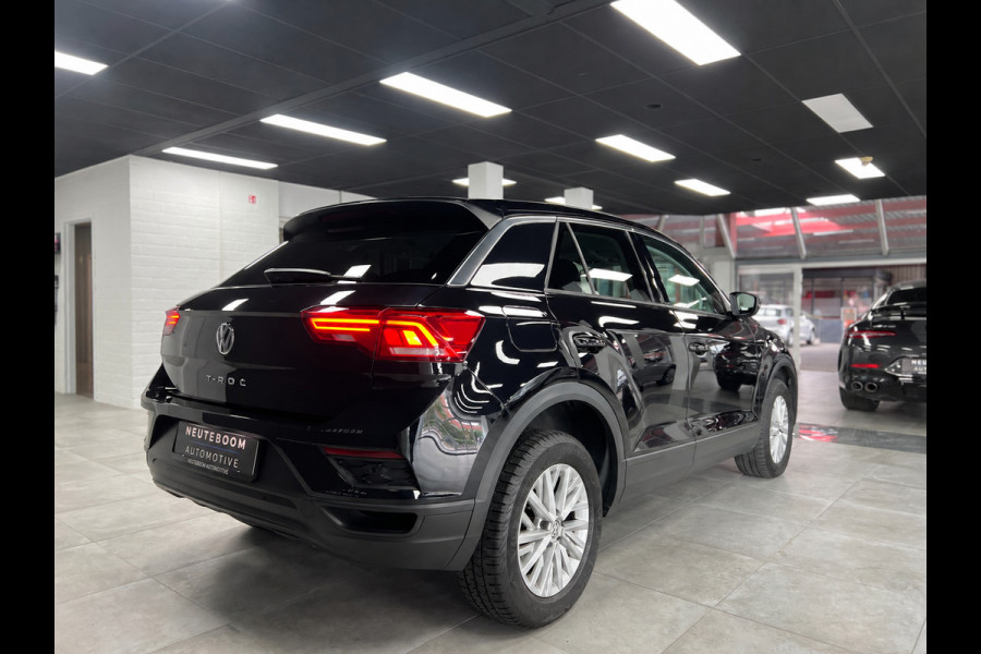 Volkswagen T-Roc 1.0 TSI | Stoelverw. | Clima | Carplay |