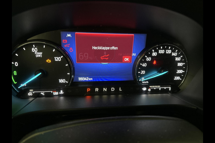 Ford Kuga 2.5 PHEV Titanium Trekhaak | Winter Pack | Adaptieve Cruise Control |