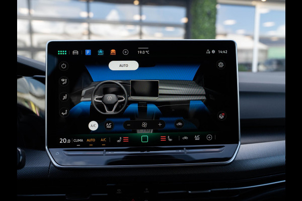 Volkswagen Golf 1.5 eTSI DSG 150PK R-Line Edition | Carplay | Camera | Facelift
