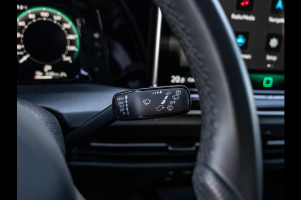 Volkswagen Golf 1.5 eTSI DSG 150PK R-Line Edition | Carplay | Camera | Facelift
