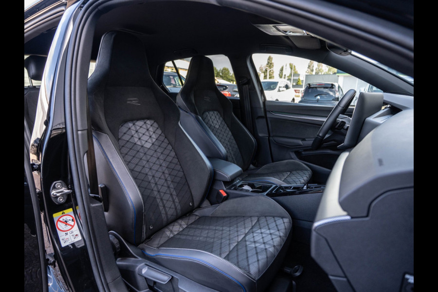 Volkswagen Golf 1.5 eTSI DSG 150PK R-Line Edition | Carplay | Camera | Facelift