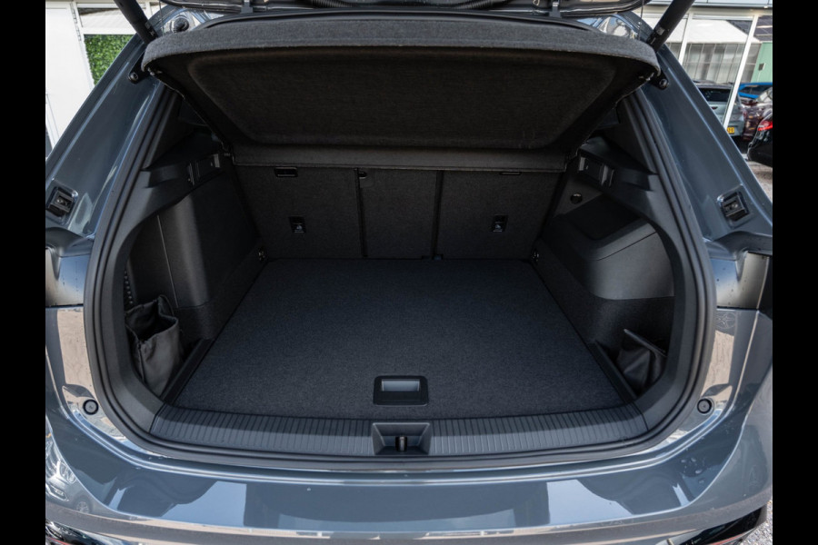 Volkswagen Tiguan 1.5 eTSI 272PK DSG R-Line Edition | Pano | Surround View | Black Pack | BTW