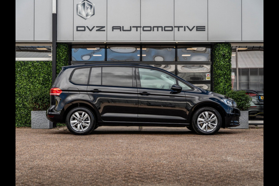 Volkswagen Touran 1.5 TSI 150PK DSG Comfortline | Navi | Massage | ACC |