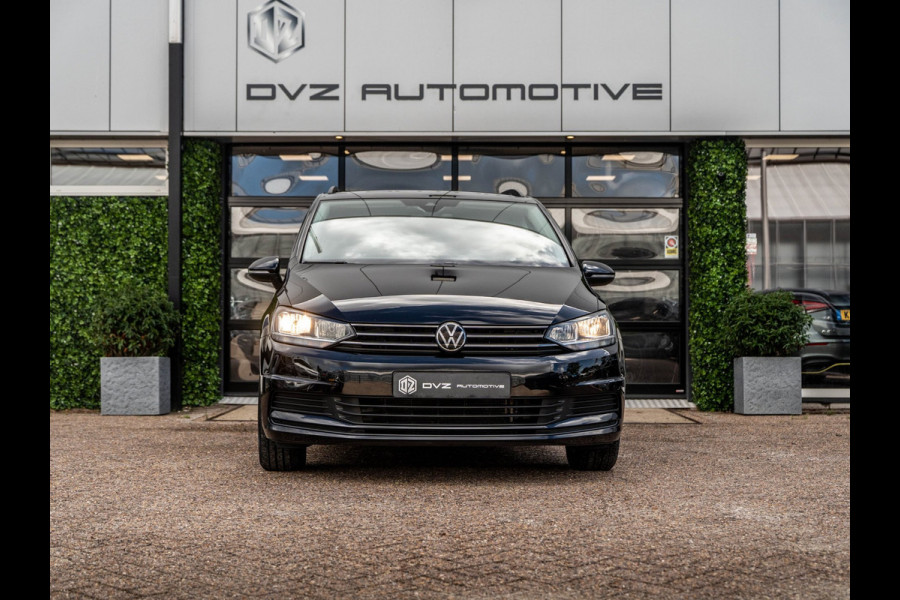 Volkswagen Touran 1.5 TSI 150PK DSG Comfortline | Navi | Massage | ACC |