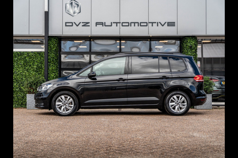 Volkswagen Touran 1.5 TSI 150PK DSG Comfortline | Navi | Massage | ACC |