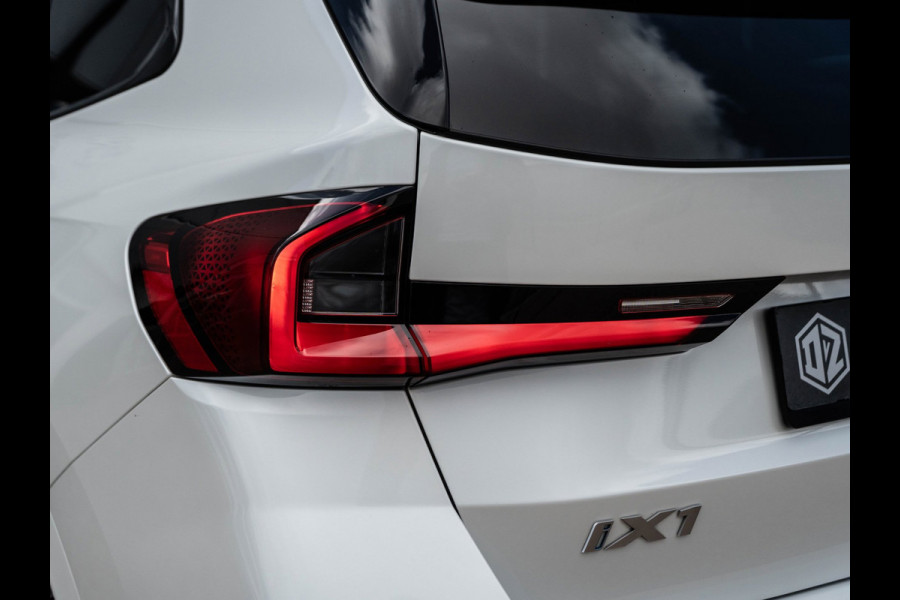 BMW iX1 XDrive30 67 kWh M-Sport | SOH 97% | WLTP 468KM | Innovation | Pano | Drive Ass. Pro | BTW