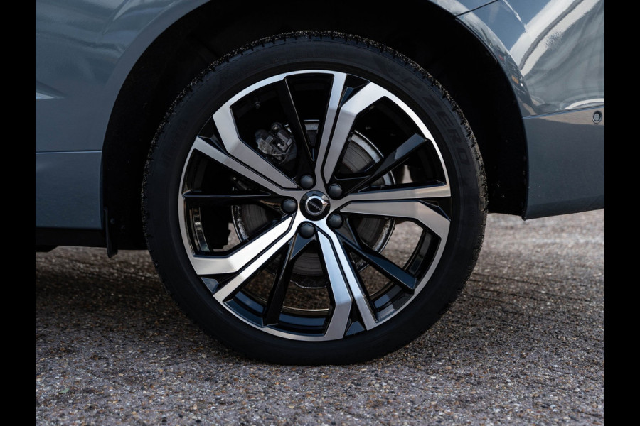 Volvo XC60 2.0 T8 Plug-in hybrid AWD Plus Black Edition