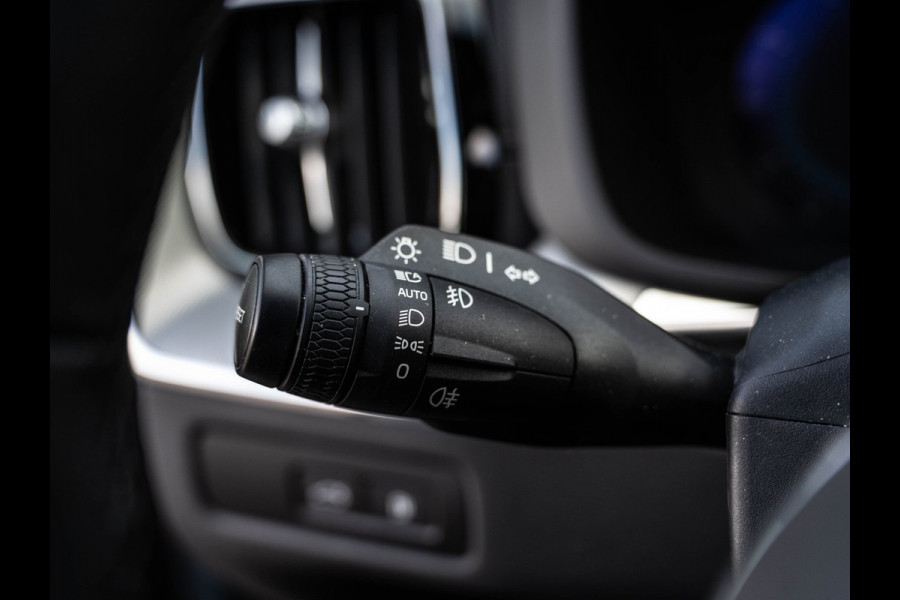 Volvo XC60 2.0 T8 Plug-in hybrid AWD Plus Black Edition