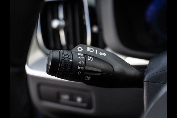 Volvo XC60 2.0 T8 Plug-in hybrid AWD Plus Black Edition