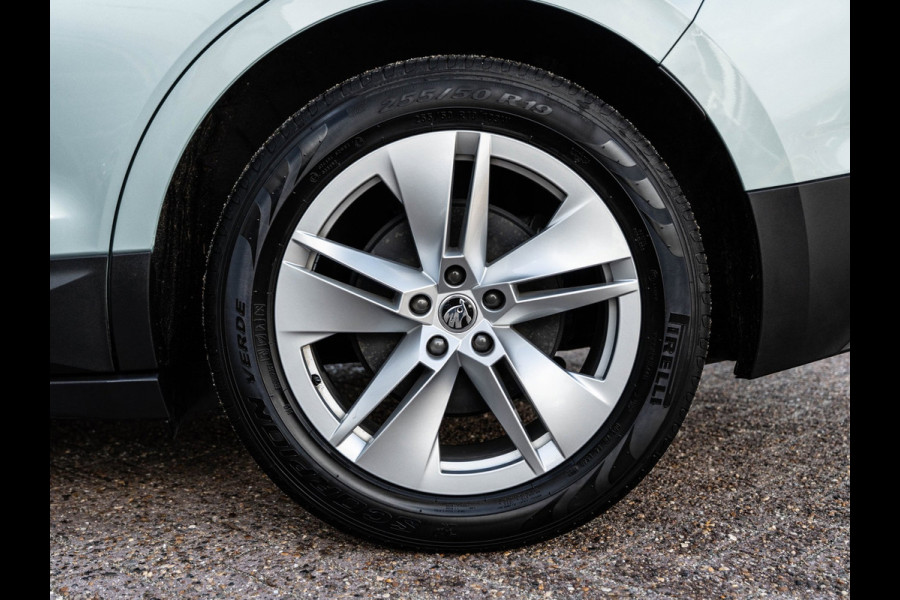Škoda ENYAQ iV 80 Business Edition | SOH 93% | WLTP 497KM | Surround View | Alcantara Pack | ACC