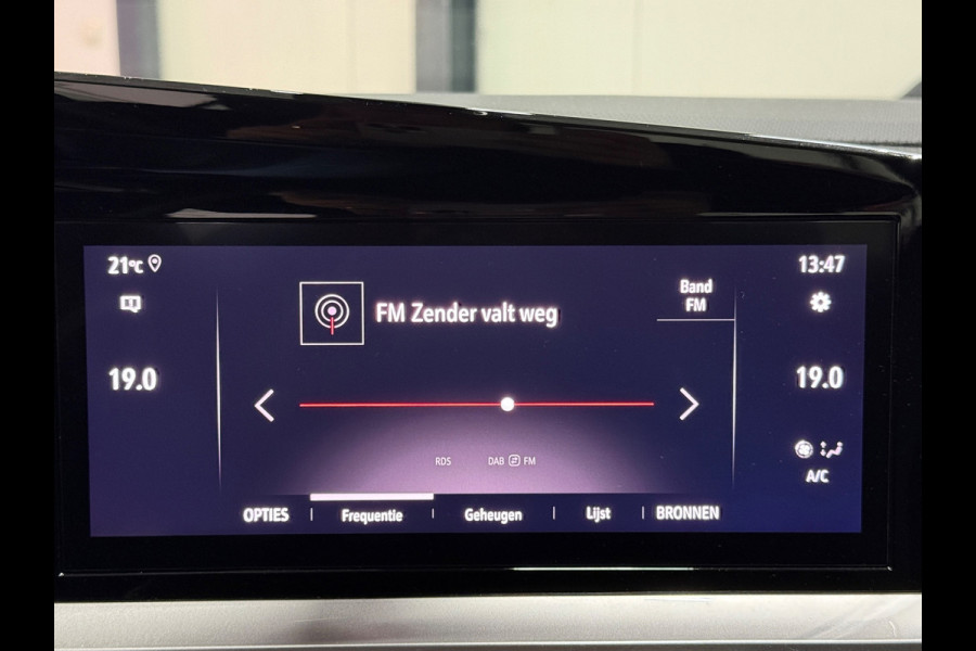 Opel Mokka Elegance Automaat 130pk | 360° Camera |Navigatie| LED | Lane Assist | Sportpakket