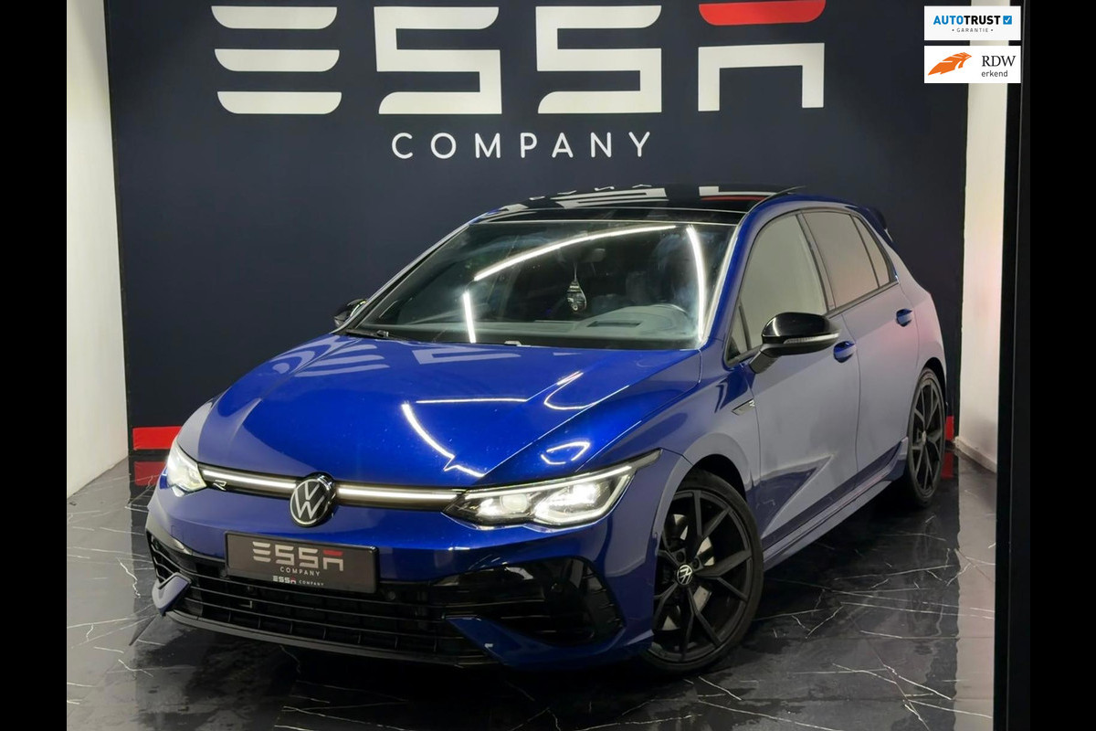 Volkswagen Golf 2.0 TSI R 4Motion Pano Akra Memory HUD H&K Full Option