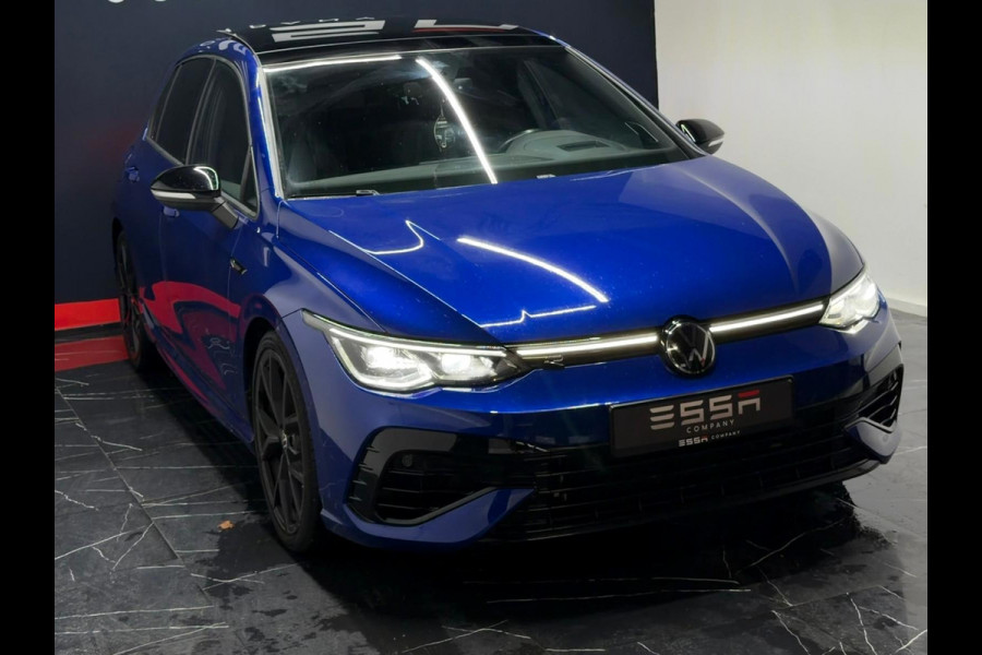 Volkswagen Golf 2.0 TSI R 4Motion Pano Akra Memory HUD H&K Full Option