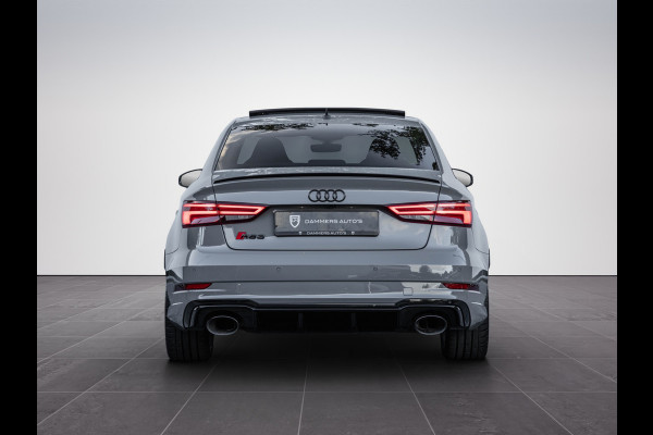 Audi RS3 Limousine 2.5 TFSI 400pk Quattro Pano B&O RS-stoelen ACC