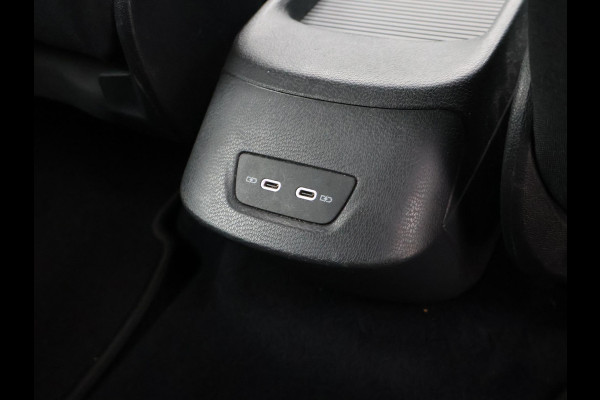 Volkswagen ID.3 PRO 58 KWH + SFEERVERLICHTING | HEAD-UP | ADAPTIVE CRUISE | 18 INCH | STOELVERW. | CARPLAY