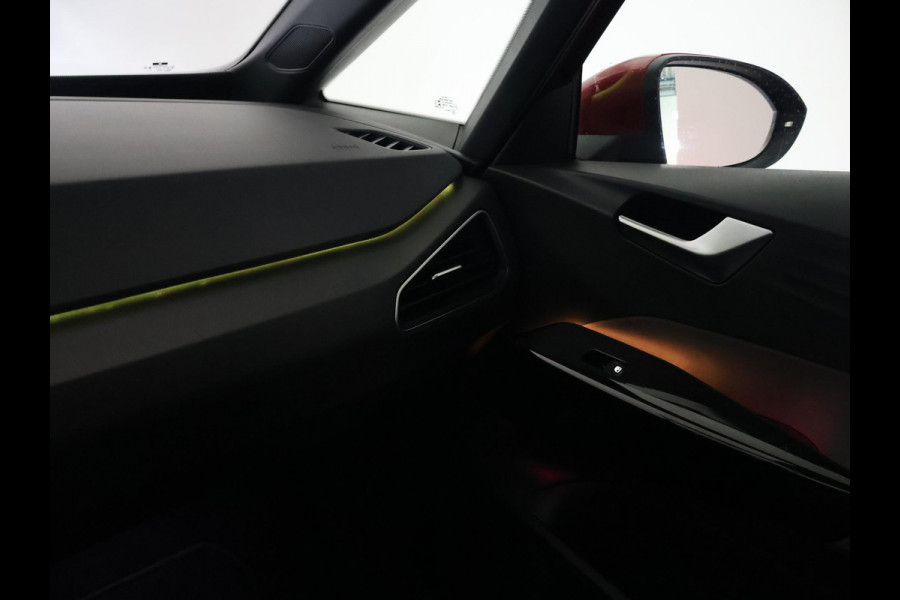 Volkswagen ID.3 PRO 58 KWH + SFEERVERLICHTING | HEAD-UP | ADAPTIVE CRUISE | 18 INCH | STOELVERW. | CARPLAY