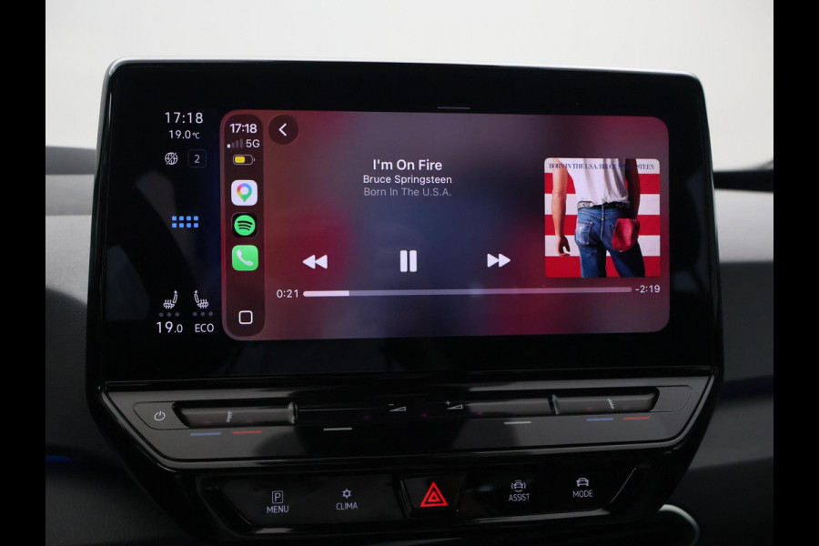 Volkswagen ID.3 PRO 58 KWH + SFEERVERLICHTING | HEAD-UP | ADAPTIVE CRUISE | 18 INCH | STOELVERW. | CARPLAY