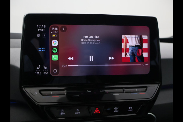 Volkswagen ID.3 PRO 58 KWH + SFEERVERLICHTING | HEAD-UP | ADAPTIVE CRUISE | 18 INCH | STOELVERW. | CARPLAY
