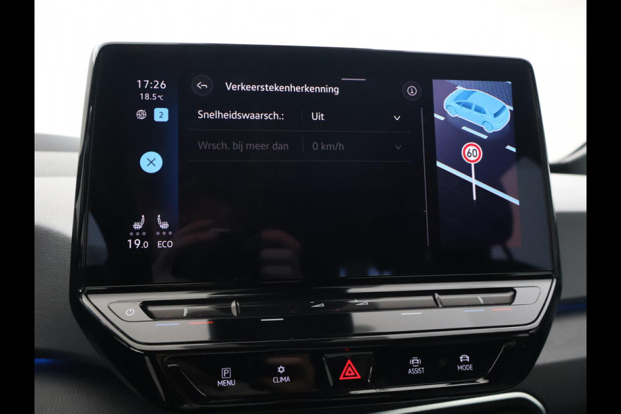 Volkswagen ID.3 PRO 58 KWH + SFEERVERLICHTING | HEAD-UP | ADAPTIVE CRUISE | 18 INCH | STOELVERW. | CARPLAY
