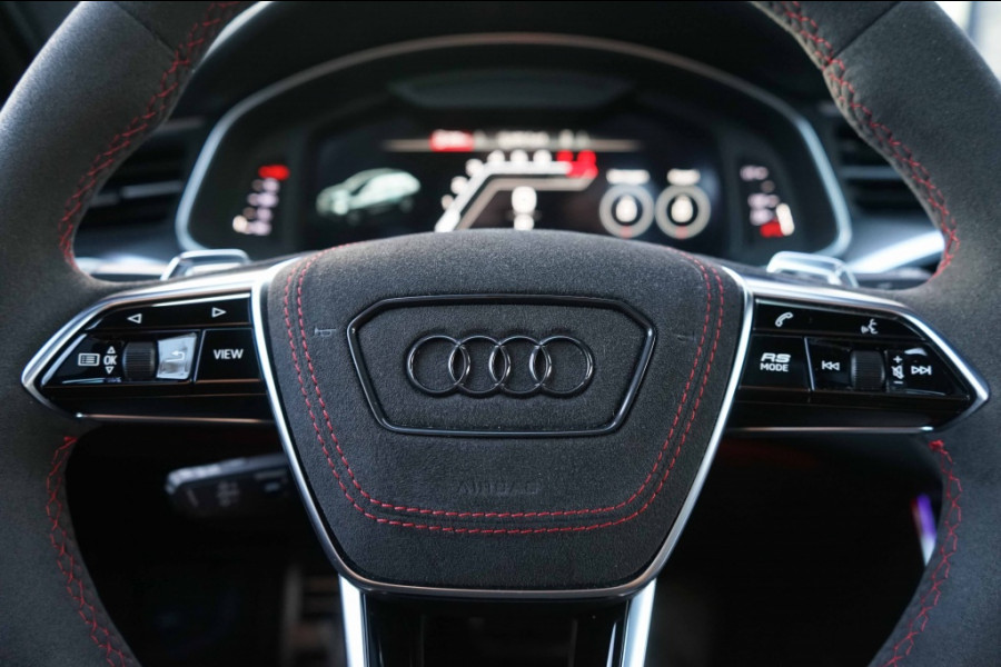 Audi RS6 Avant 4.0 TFSI Quattro Akrapovic/Eventuri/Wheelforce/Dynamic+/Ceramic