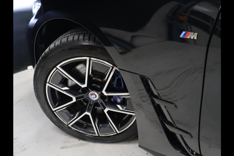 BMW i4 M50 High Executive 84 kWh [SCHUIFKANTELDAK, HARMAN/KARDON, APPLE CARPLAY, ANDROID, CRUISE CONTROL, STOELVERWARMING, MEMORY SEATS, HEAD UP DISPLAY,  DIGITAL DASH, CAMERA, PDC 360, LEDER, SFEERVERLICHTING, ELEKTRISCHE A