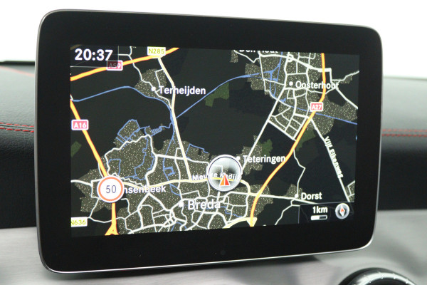 Mercedes-Benz CLA-Klasse Shooting Brake 200 Prestige (PANORAMADAK, STOELVERWARMING, CAMERA, NAVIGATIE, PARKEERSENSOREN)