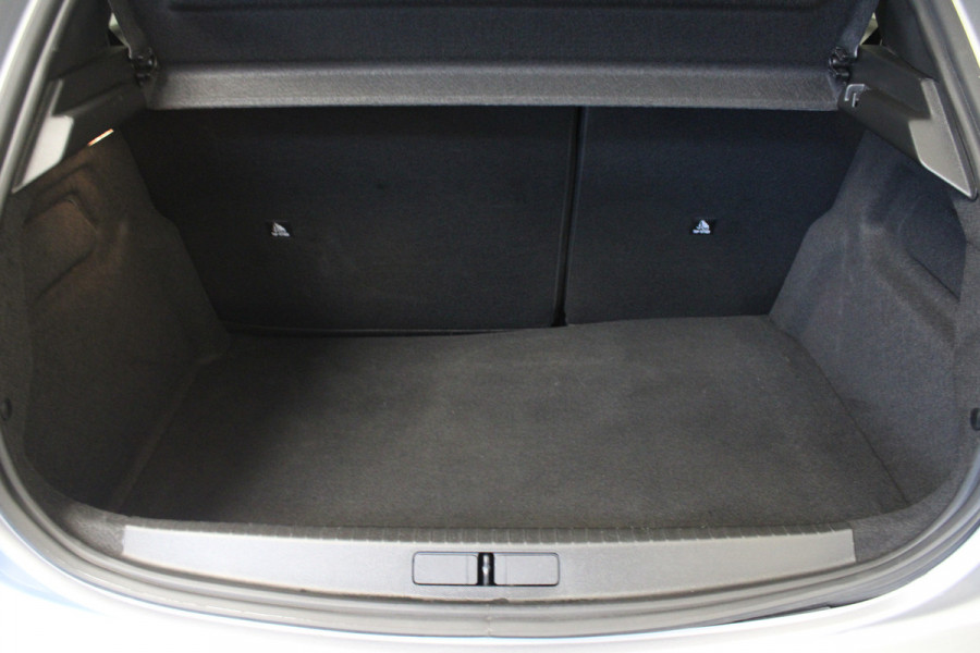 Peugeot 208 1.2 PureTech 100 Allure