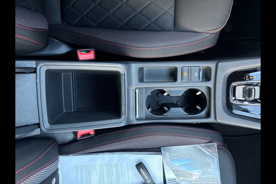 Škoda Octavia Combi 1.4 TSI iV PHEV Sportline Business 245PK